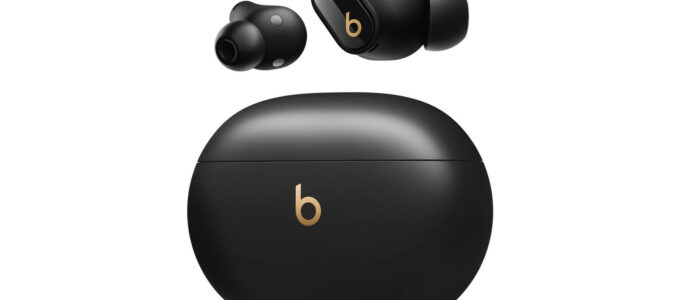 Nové Apple Beats Studio Buds+ za 130 dolarů v černé barvě