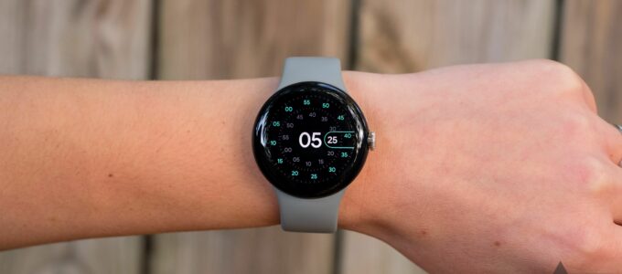 Google Pixel Watch: První pokus s omezenou životností