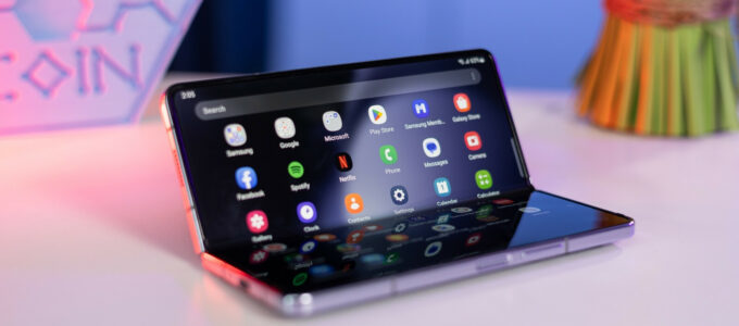 Nejlepší týdenní nabídky: Samsung Galaxy Z Fold 5, OnePlus 11 a Microsoft Surface Pro 9