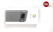 Google Pixel 8 unboxing: Co je v krabici s telefonem?