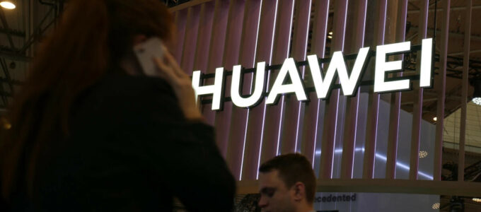 Huawei telefony varují: Google aplikace je nebezpečný trojský kůň