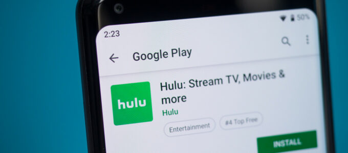 Hulu nabízí studentům slevu 75 % na měsíční předplatné s reklamami