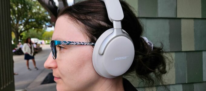 Nové Bose QuietComfort Ultra sluchátka přinášejí inovaci po letech stagnace