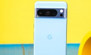 "Unboxing nového Google Pixel 8 Pro a srovnání s ostatními telefony"