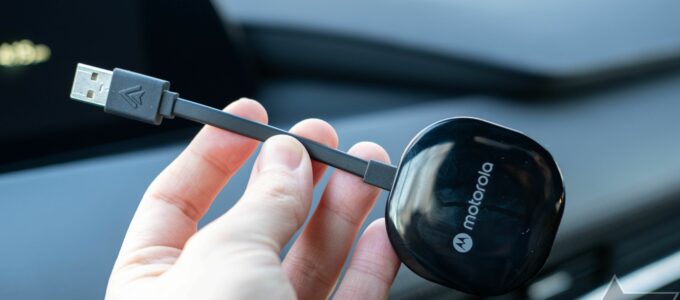 Motorola MA1 Android Auto bezdrátový adaptér za nejlepší cenu v roce.