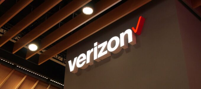 Verizon přidává podporu pro chytré hodinky s mobilním připojením na své předplacené tarify