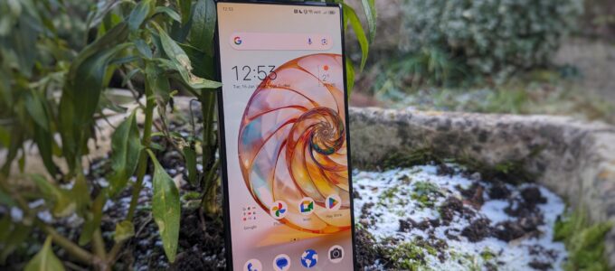 Nubia Z60 Ultra recenze: Vzrušující na papíře