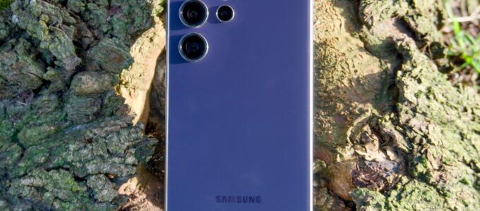 Samsung: Aktualizace březen 2024 dostupná pro Galaxy S23, S24 a další