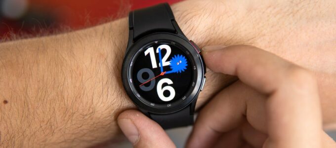 "Nová zpráva: Samsungův cenově dostupný hodinky nejsou nazývány Galaxy Watch FE"