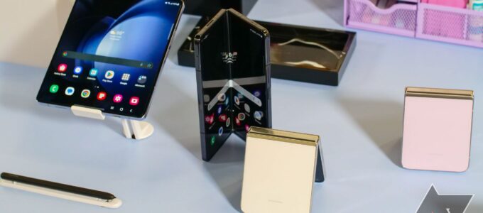 Nový update pro Galaxy Z Fold 5 a Flip 5 přináší One UI 6.1 do USA