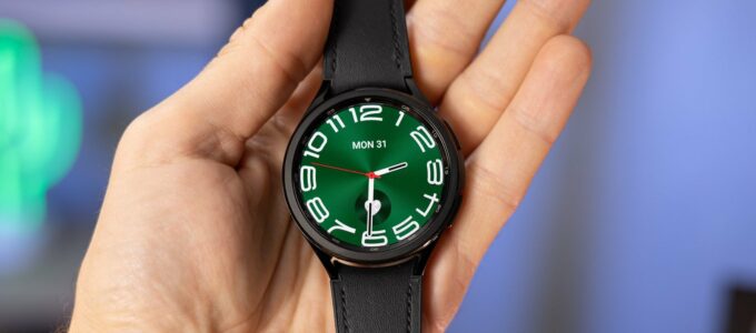 Skvělá nabídka: Klasické hodinky Galaxy Watch 6 za méně než $300 na Amazonu