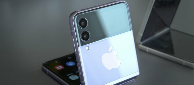 Apple pracuje na skládacím iPhonu: patentová přihláška naznačuje inovaci.