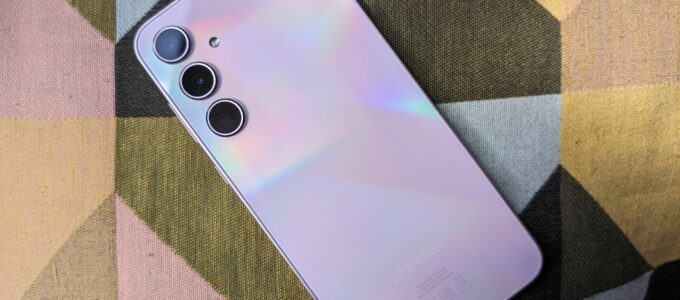 Nejlepší pouzdra na Samsung Galaxy A35 v roce 2024