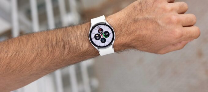 Odhalení: Galaxy Watch 7 nabídne rychlejší nabíjení o 50%