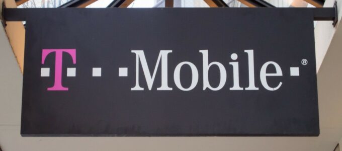 T-Mobile oficiálně získá většinu US Cellular