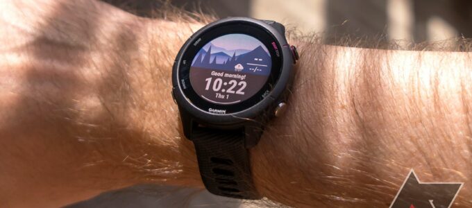 Ušetřete 100 $ na Garmin Forerunner 255, nejnižší cena vůbec