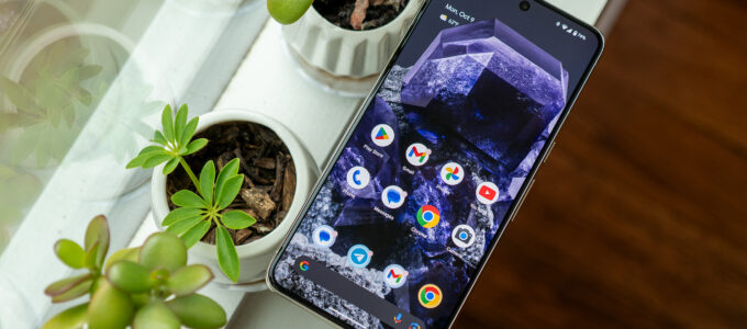 Best Buy zlevňuje oblíbený Android telefon o 250 dolarů