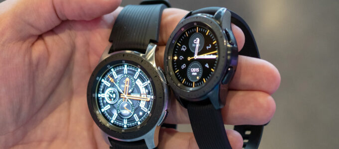 Podpora pro staré Galaxy Watch skončí příští rok