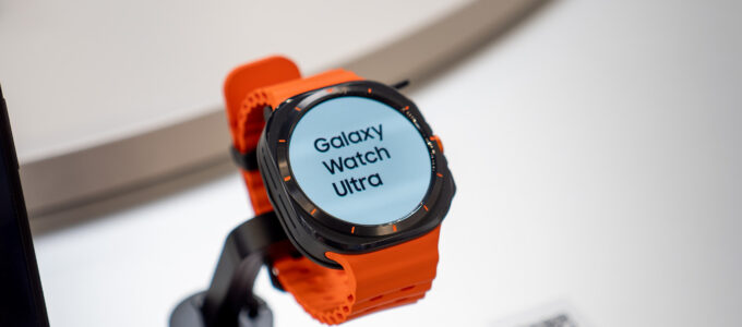 Nejlepší ochrany displeje pro Samsung Galaxy Watch Ultra 2024