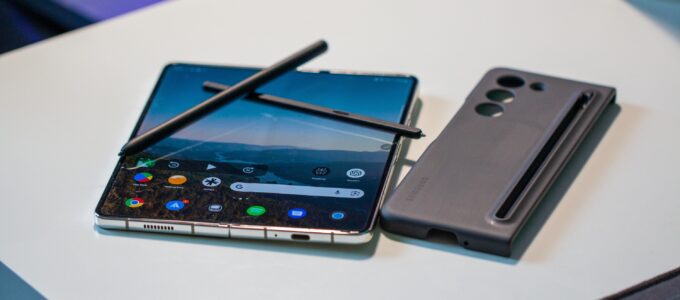 Uniklé informace naznačují, že Samsung Galaxy Z Fold 6 Slim stojí za čekání