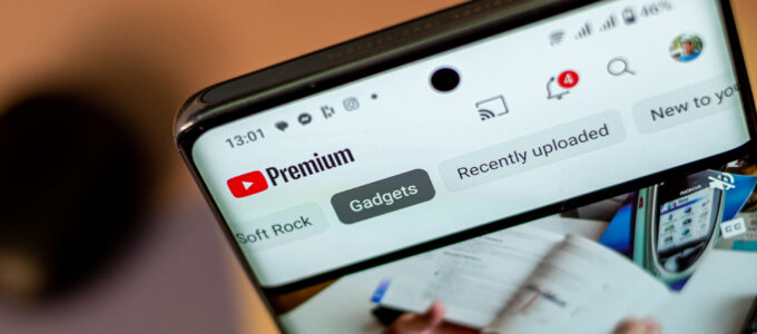 Google znovu testuje YouTube Premium Lite, tentokrát s reklamami