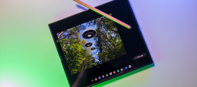 Nový Galaxy Z Fold může vyžadovat dobíjecí S Pen