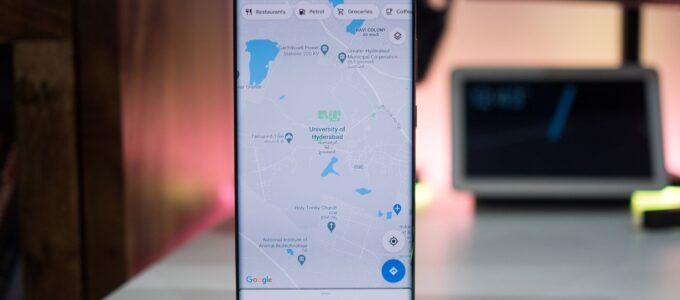 Aktualizace Google Maps připravuje Now Bar pro One UI 7