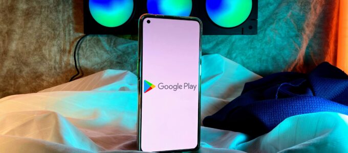 Google Play Store padá na Androidu, hlásí uživatelé