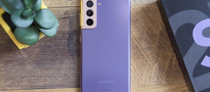 Galaxy S21 série: Snížení specifikací zařízení